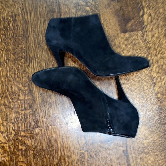J. Crew Metropolitan Suede Ankle Boots - Picture 3 of 9